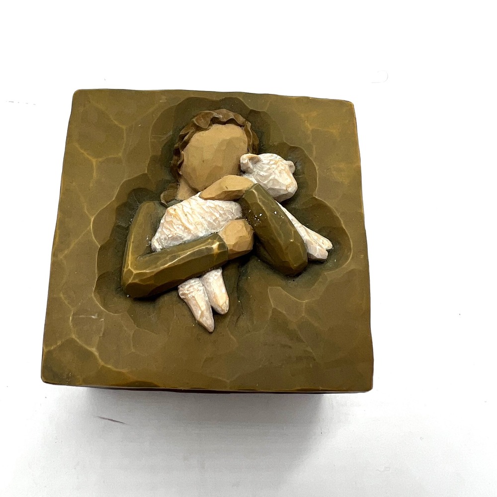 Willow Tree Peace on Earth Box Susan Lordi 2004‎ DEMDACO Keepsake Hinged Lid